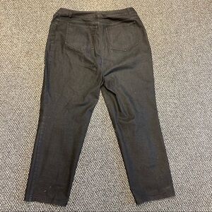 LAFAYETTE 148 New York Sz 16W High  Rise Tapered Leg Black Jeans